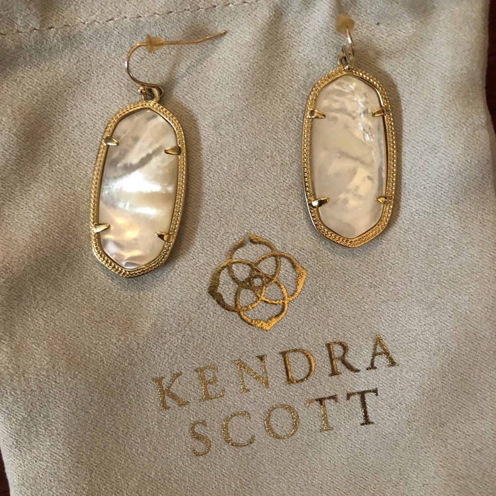 Elle Gold Drop Earrings in Ivory Pearl - Picture 3 of 4